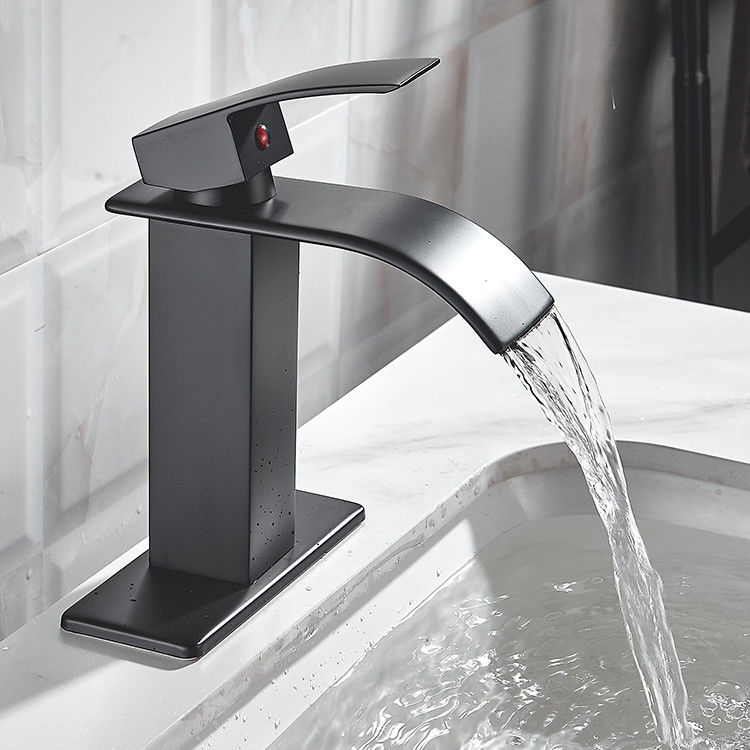Mezclador de acero inoxidable del lavabo de la manija del solo agujero de la cascada SUS304 solo en Matte Black Chrome Brushed Grey