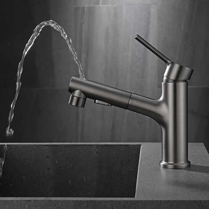 Solo mezclador del lavabo de la manija del solo agujero extraible de cobre amarillo 360°Swivel en Grey Matte Black Gold