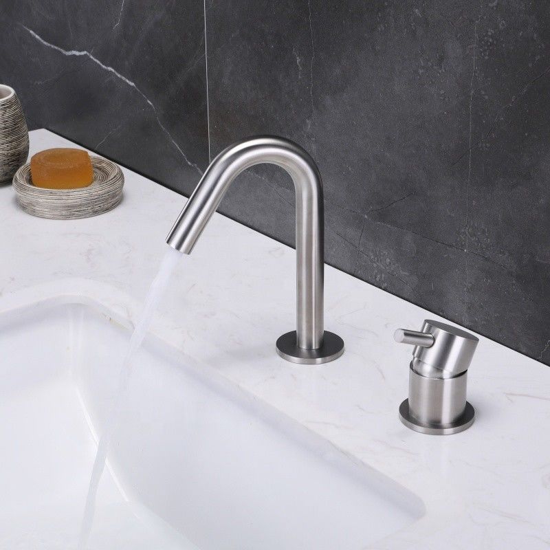 Solo mezclador de acero inoxidable del lavabo de la manija del solo agujero SUS304 en Chrome Matte Black Gold Sn