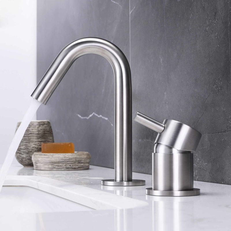 Solo mezclador de acero inoxidable del lavabo de la manija del solo agujero SUS304 en Chrome Matte Black Gold Sn