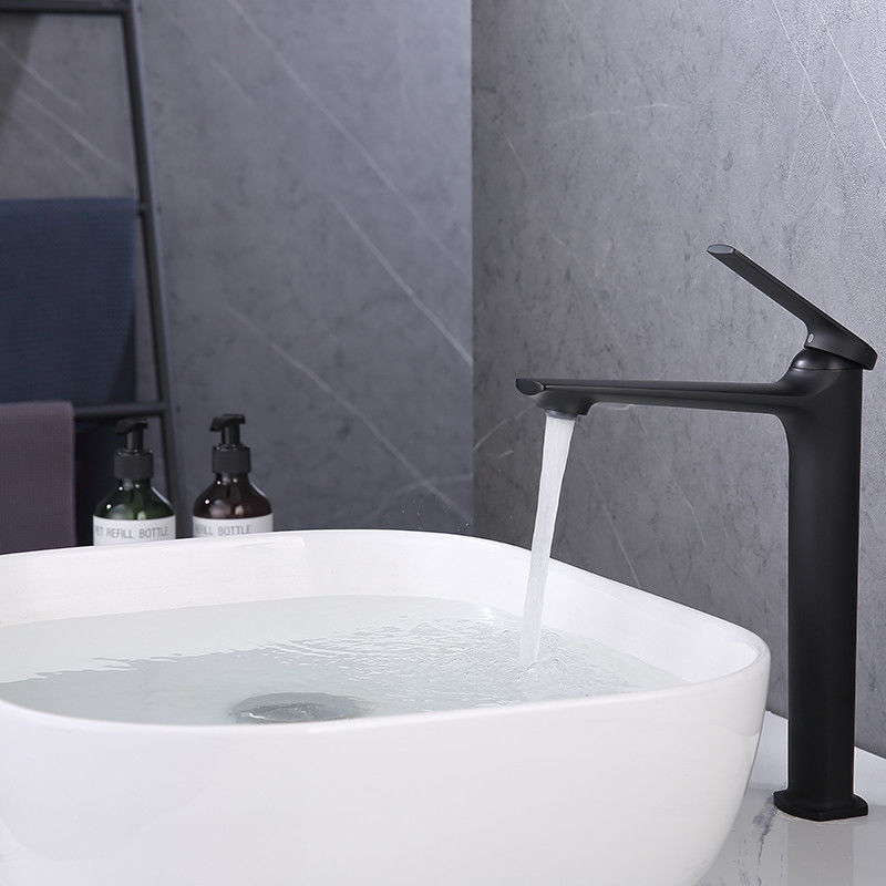 Solo golpecito de mezclador del lavabo de la manija agujero moderno de cobre amarillo del buque del solo en Chrome Matte Black Gold Grey
